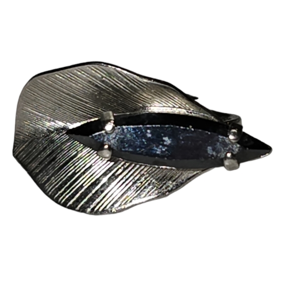 Blue Stone on Silver Tone Leaf Clip-on Earrings - Picture 2 of 3